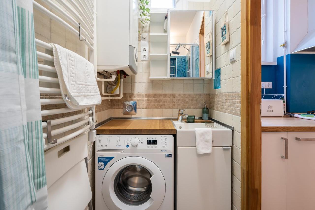 Live Star Apartment